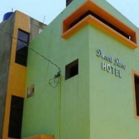 Desert Rose Hotel Эль-Нидо Экстерьер фото